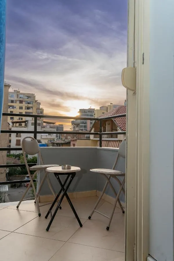 Cane Apartment New Bazaar Τίρανα